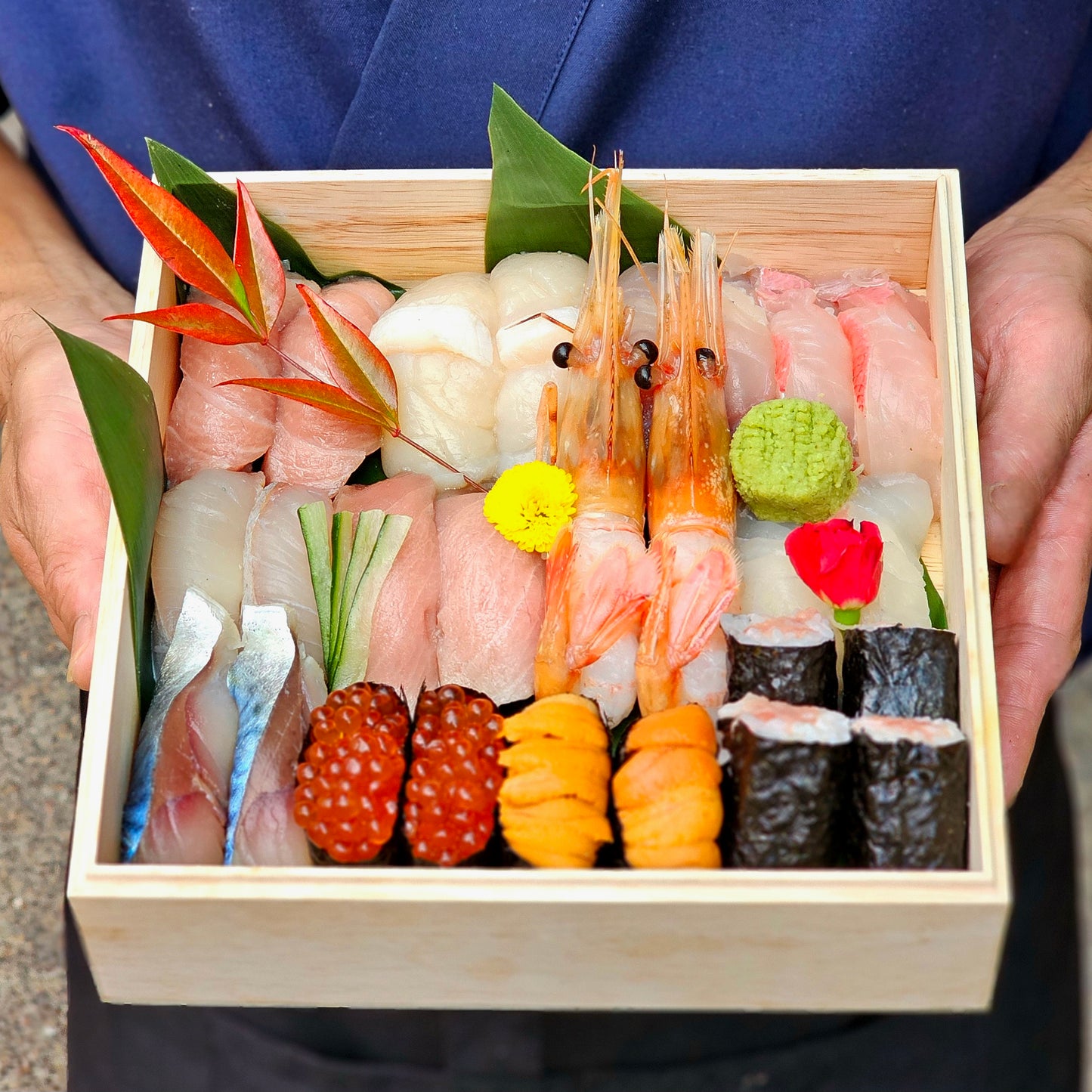 Nigiri Jubako 26 Pieces — にぎりセット